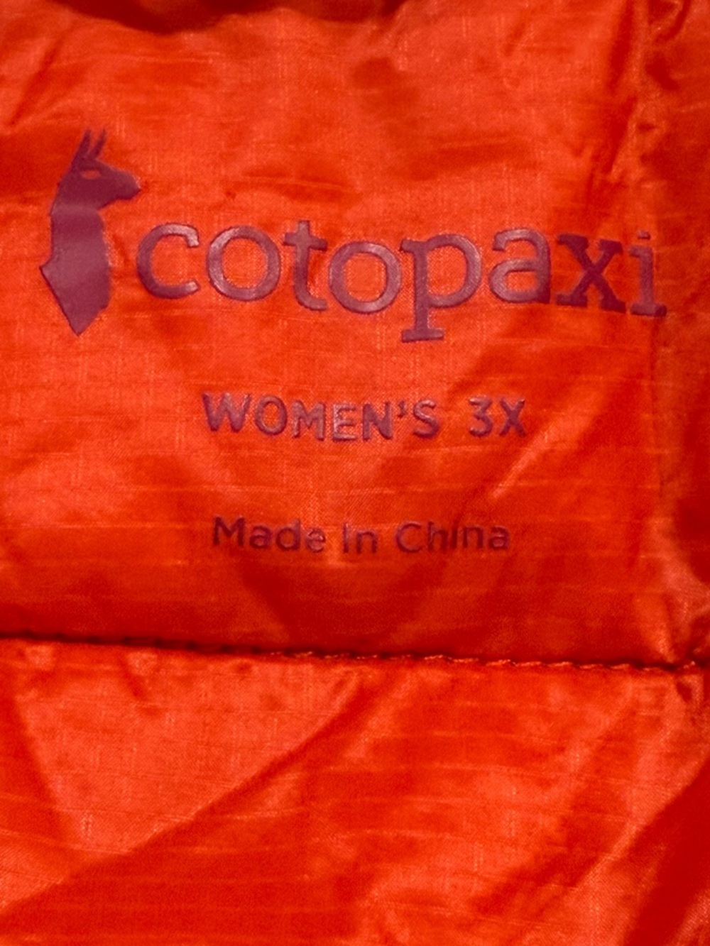 Cotopaxi Women’s Capa Raspberry Insulated Hooded Jacket Size 3X Packable Puffer - Picture 7 of 11